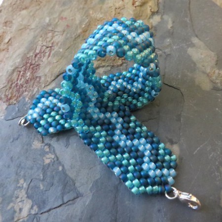 /products/na-modre-vlne/